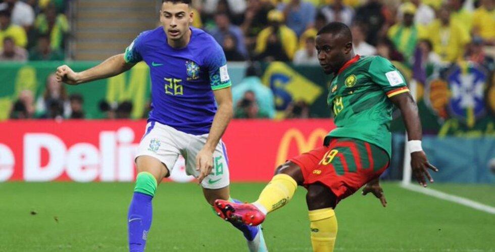 Fai Collins rebondit en Bosnie