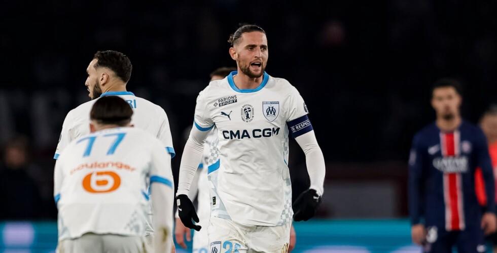 Adrien Rabiot fustige le PSG après des insultes visant sa famille