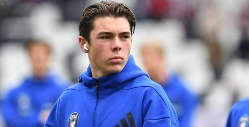 Dans une décision audacieuse pour l'équipe nationale : le fils de Buffon choisit la République tchèque plutôt que l'Italie !