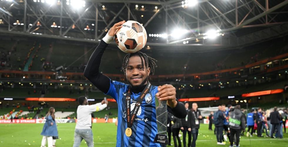 Le conflit fait rage : avec l'arrivée de Liverpool, Arsenal craint de perdre la signature d'Ademola Lookman !