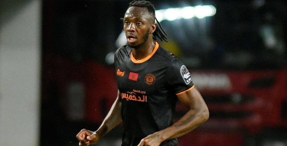 Mercato : Al Ettifaq cible Issoufou Dayo pour la saison prochaine !