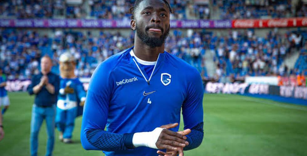 KRC Genk : Tolu Arokodare parle de son objectif et des rumeurs