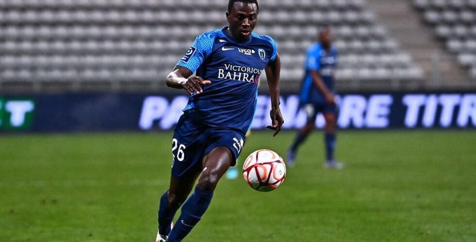 Lamine Gueye de retour dans le groupe de Paris FC après 20 mois d'absence