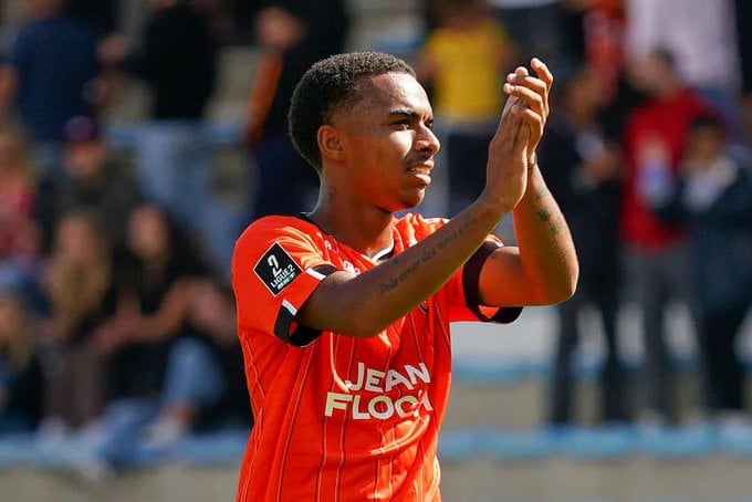 زندگی ورزشی الی جونیور کروپی زندگی ورزشی الی جونیور کروپی