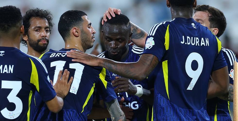 ماني يصنع التاريخ: نجم السنغال يسجل رباعية مع النصر في عرض كاسح