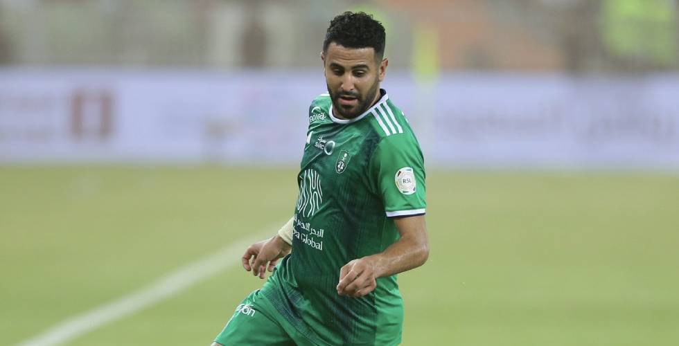 (Vidéo) Riyad Mahrez illumine la Roshn League avec un but splendide sur coup franc