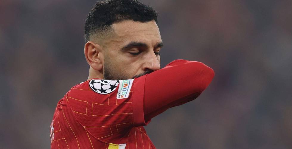 Capitaine lors d'une nuit silencieuse : Salah rate une occasion en or alors que Liverpool s'incline face à Brighton