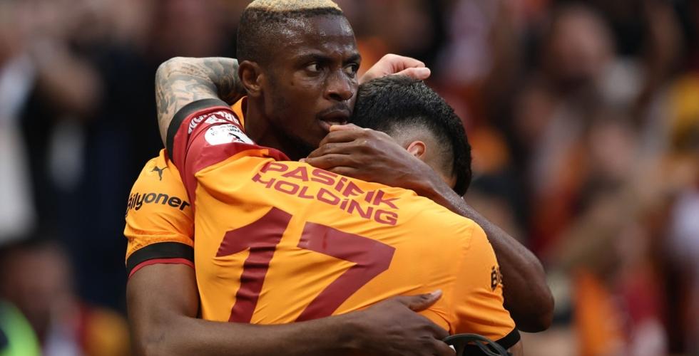 Victor Osimhen en a assez d’attendre Manchester United !