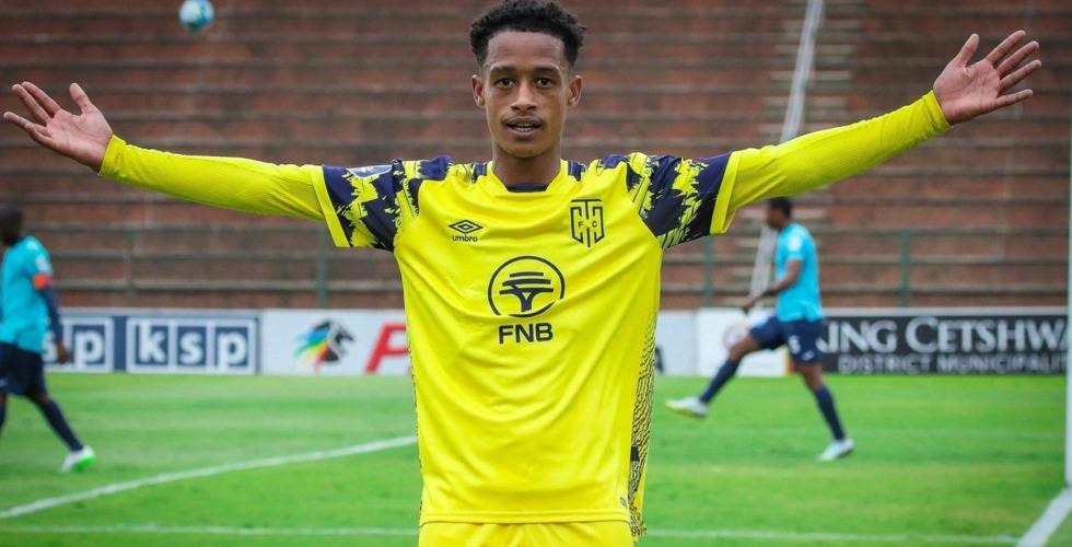 Orlando Pirates ciblent un talent du milieu de terrain qu'ils convoitaient autrefois.