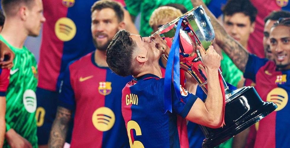 Mercato : Barcelone boucle sa première recrue estivale ! 