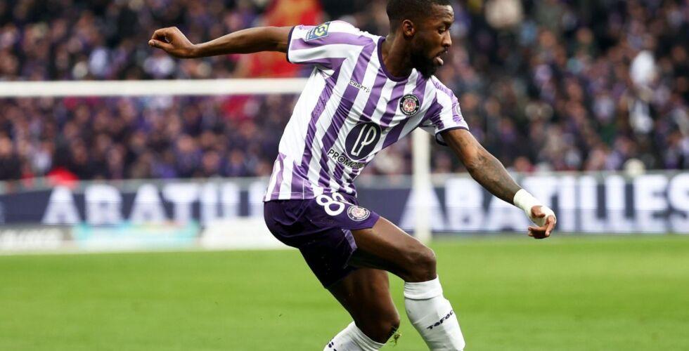 L'Etoile Rouge de Belgrade fait la cour à Shavy Babicka