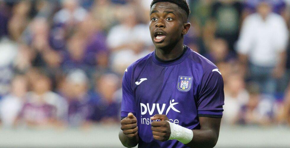 Noah Sadiki dans le viseur d'un club de Serie A : Le transfert va-t-il se concrétiser !