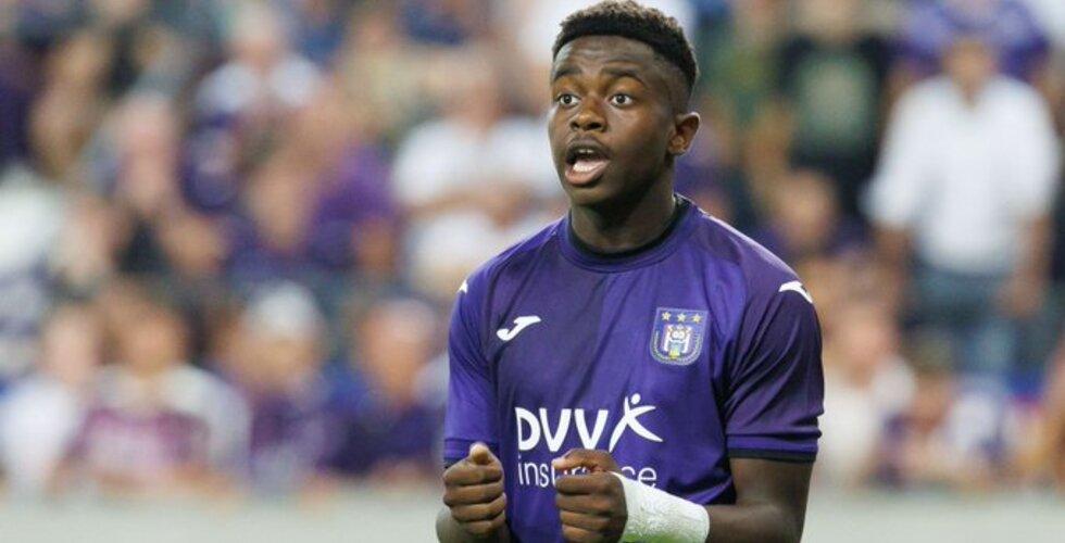 Noah Sadiki dans le viseur de Brentford