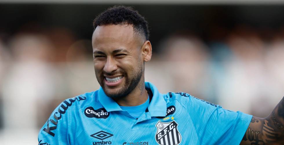 Neymar s'effondre lors d'une conférence de presse émouvante pour sa réintroduction à Santos