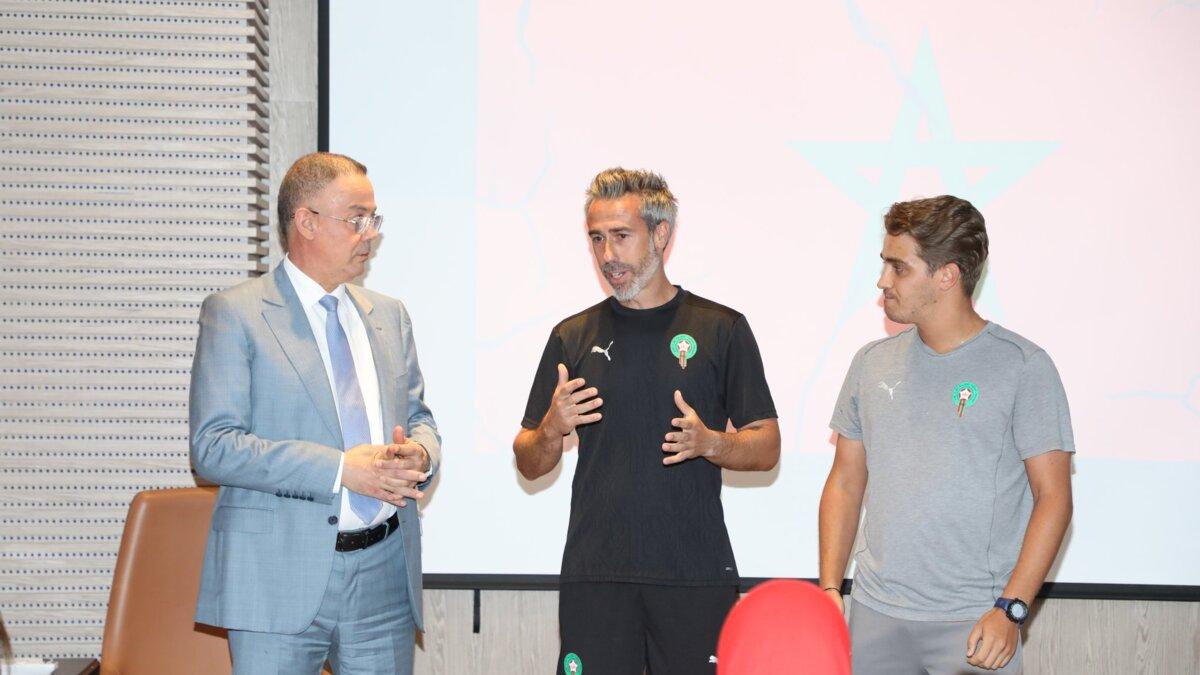 CAN Féminine 2024 : Les Lionnes de l'Atlas reçoivent la visite de Fouzi Lekjaa