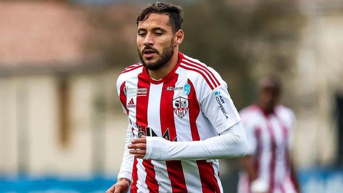 Mercato : MC Alger connait le prix à payer pour le retour de Youcef Belaïli