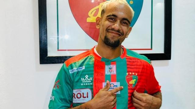 Nathan Douala rejoint le Canon de Yaoundé ( Officiel )
