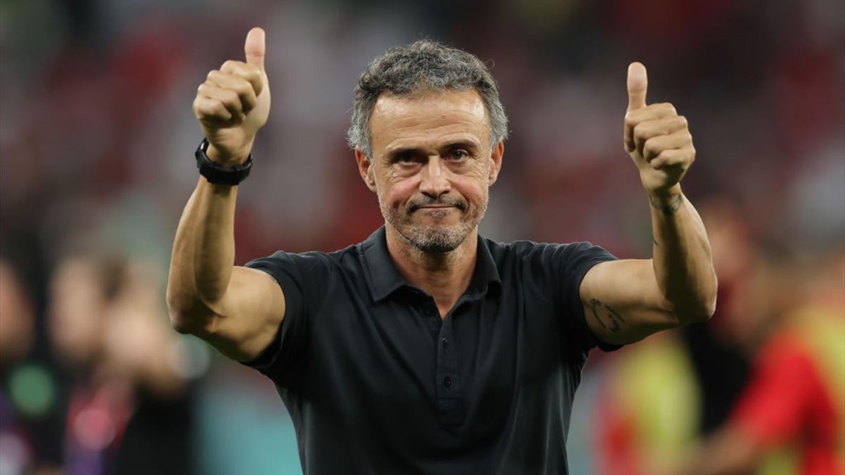 Luis Enrique Nhà Cách Tân Không Mỏi Mệt - Từ Đam Mê Đến Thành Công