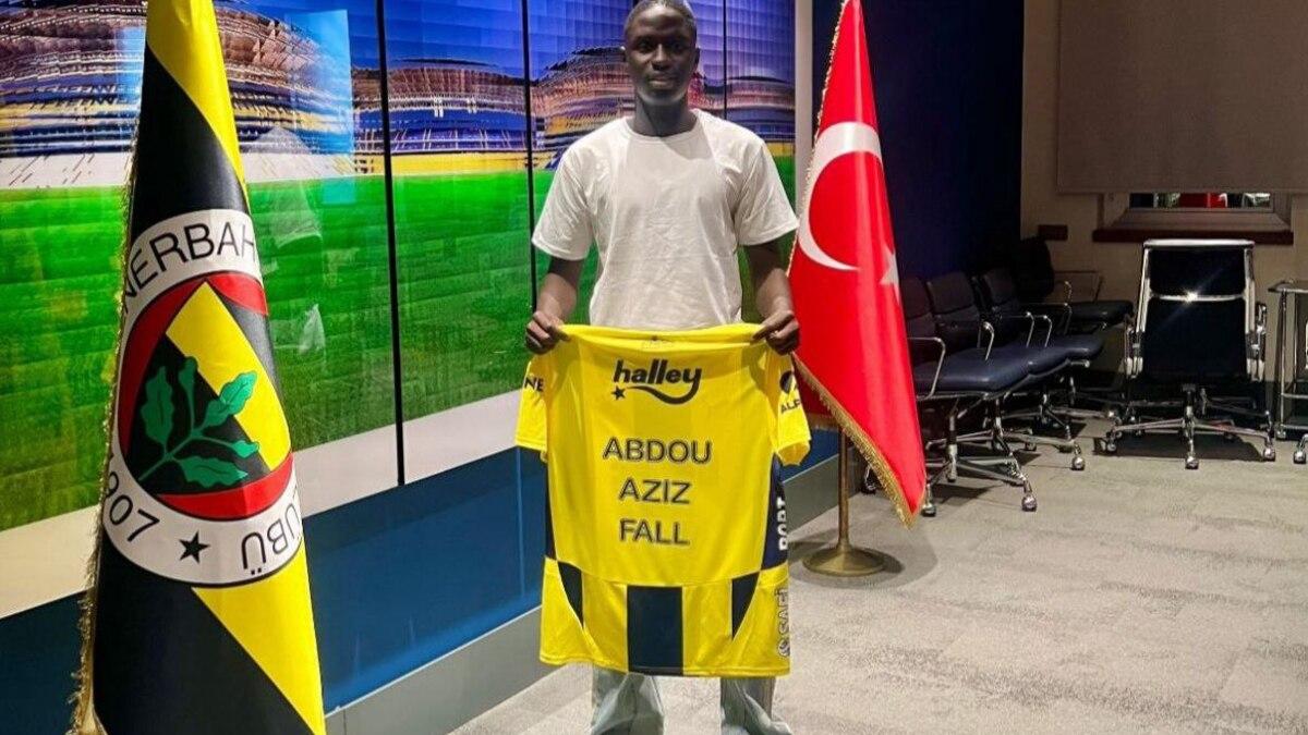 Officiel : Abdou Aziz Fall débarque à Fenerbahçe