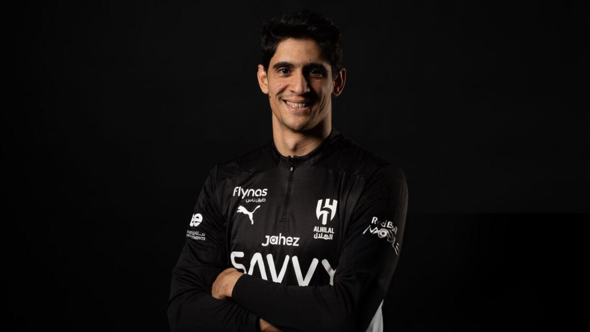 Yassine Bounou - Người Gác Đền Của Những Pha Kỳ Tích