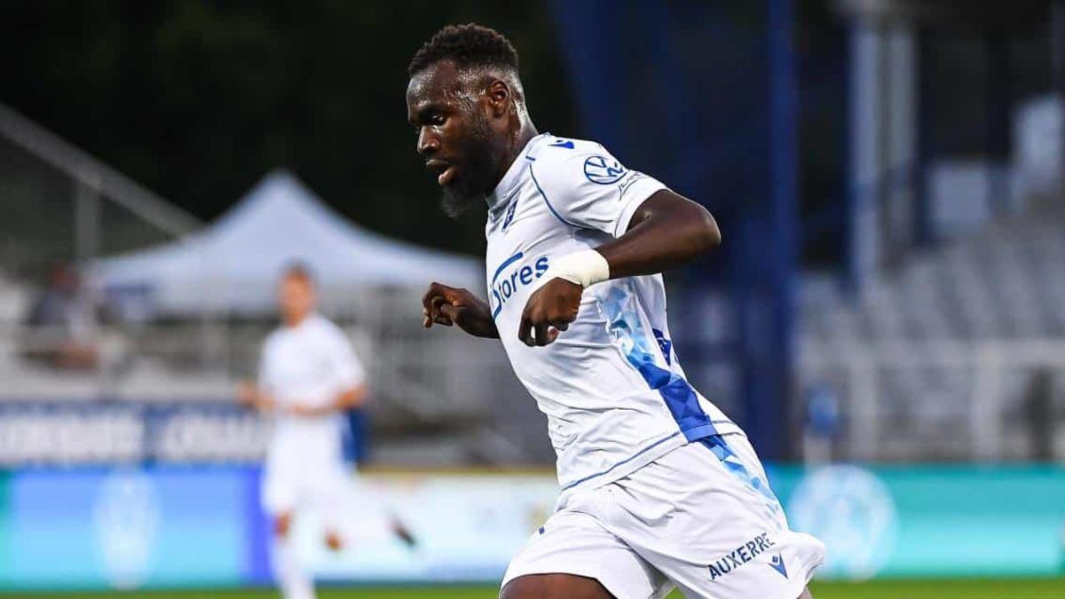 L'Eintracht Francfort vise le Malien Lassine Sinayoko : le transfert va-t-il se concrétiser ?
