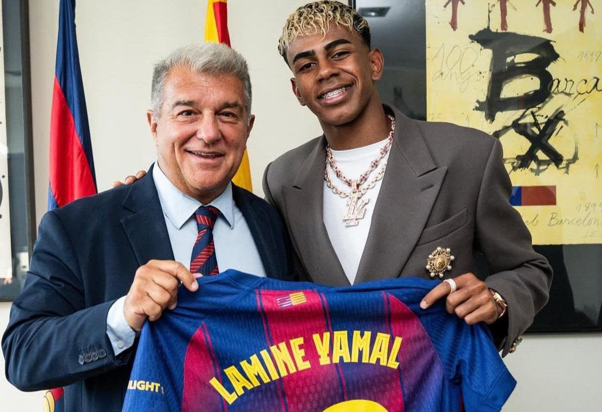Debut in No. 10 Jersey Anticipated in Japan