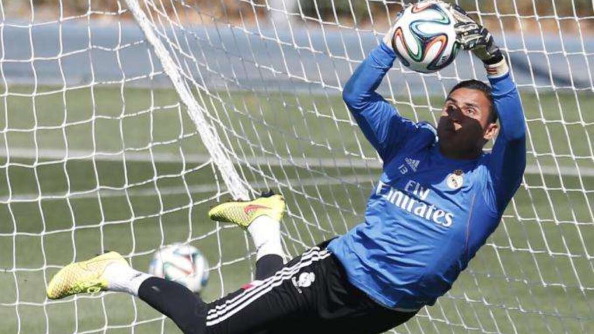 Mercato : l’ex-gardien du Real Madrid révèle enfin son futur club !