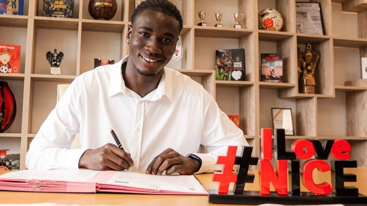 Officiel : Kojo Peprah Oppong rejoint l'OGC Nice