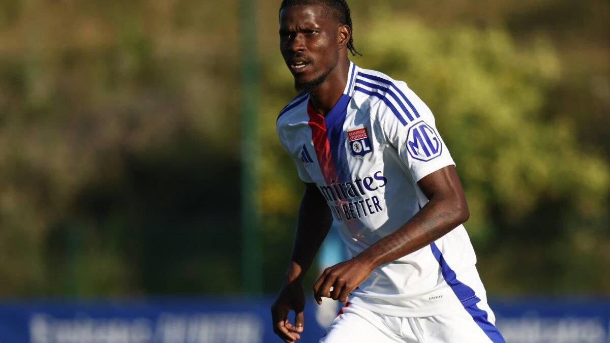 Mercato : Real Zaragoza vise Paul Akouokou