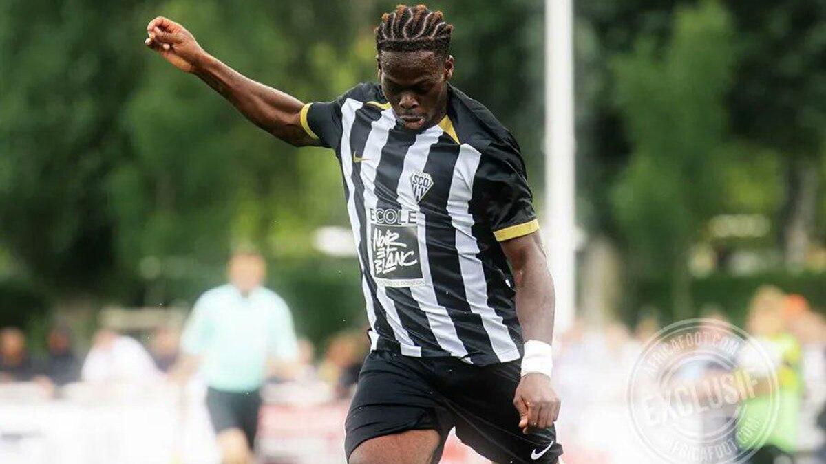 Angers : Des offres tombent pour Jacques Ekomié
