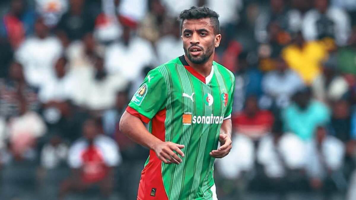 CHAN 2024 – Algérie : Benkhemassa blessé, Meziani rappelé en renfort