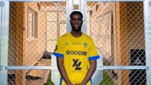 Anicet Oura rejoint officiellement l’IF Gnistan