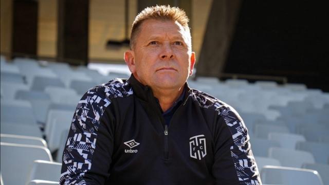 Eric Tinkler s’exprime sur le mercato de Sekhukhune United
