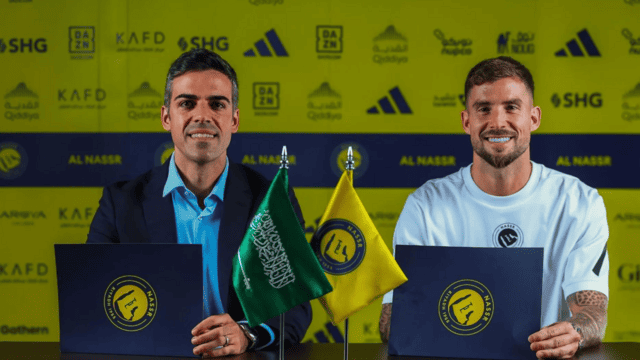 Exclusive: Was Iñigo Martinez's departure a hasty move? And how will Flick manage his defensive system next season!