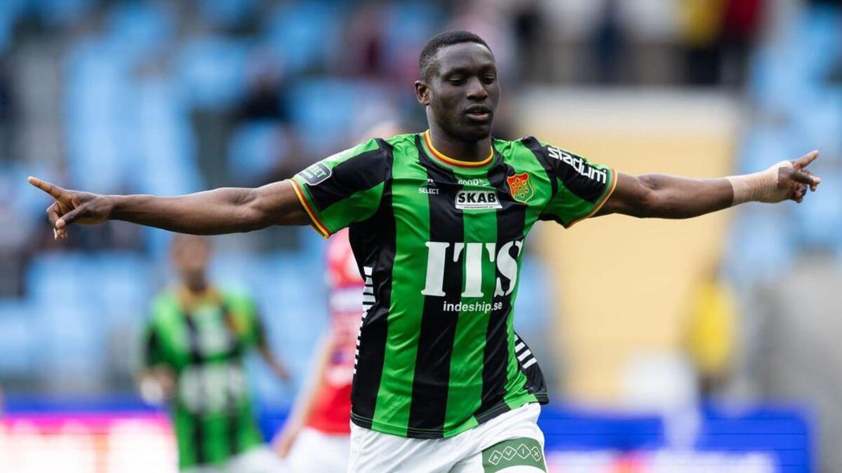 إبراهيم دياباتي تحت أنظار نادي أوسير - Foot Africa
