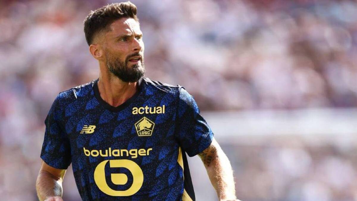 أوليفييه جيرو يصنع التاريخ بعد دقائق فقط من ظهوره الأول مع ليل