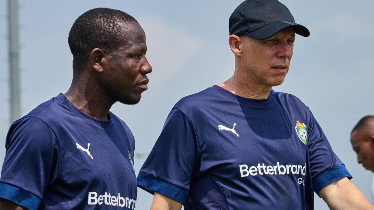 Zimbabwe coach mocks South Africa ahead of key clash