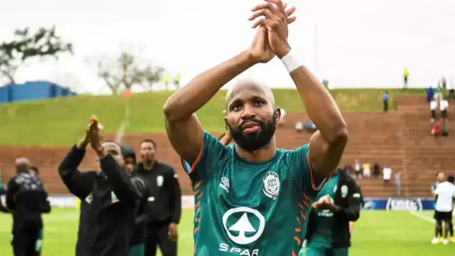 ثنائي كايزر تشيفز السابق ينضم إلى نادٍ جديد في الدوري الممتاز