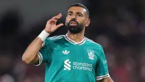 (فيديو) صلاح ينهي صيام ست مباريات، لكن ليفربول يسقط 3-2 أمام برينتفورد