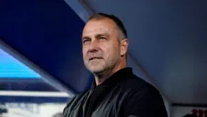 Barça : Départ annoncé de Hansi Flick, Joan Laporta réagit