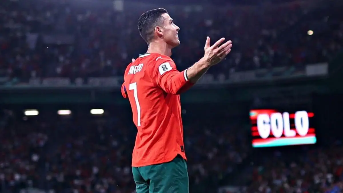 رونالدو وحلم المونديال السادس.. ما هي سيناريوهات تأهل البرتغال إلى كأس العالم 2026 ؟
