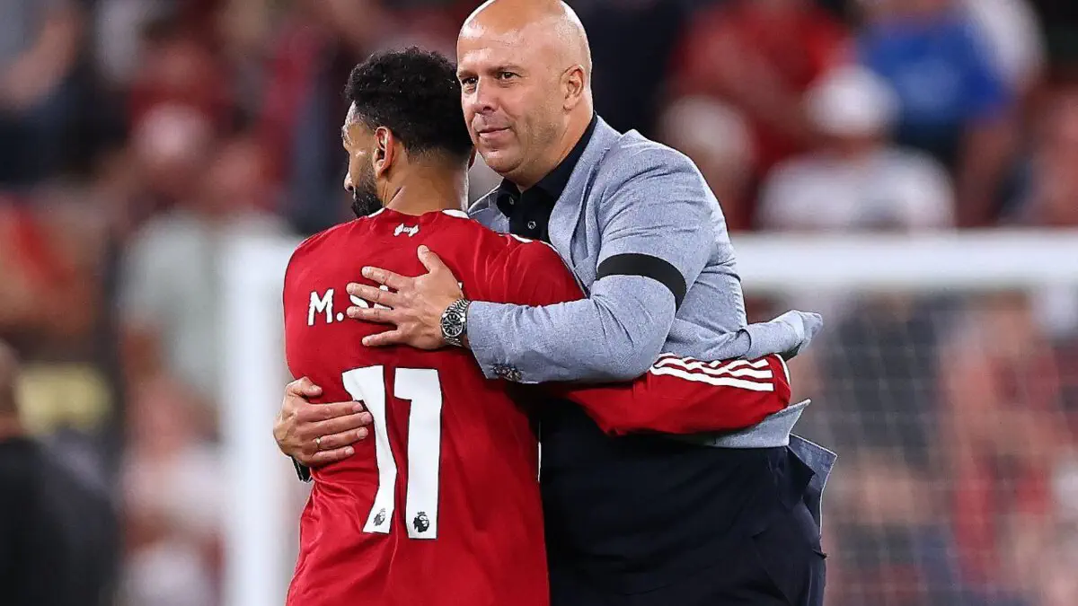 ليفربول: أرني سلوت يوجه رسالة إلى محمد صلاح