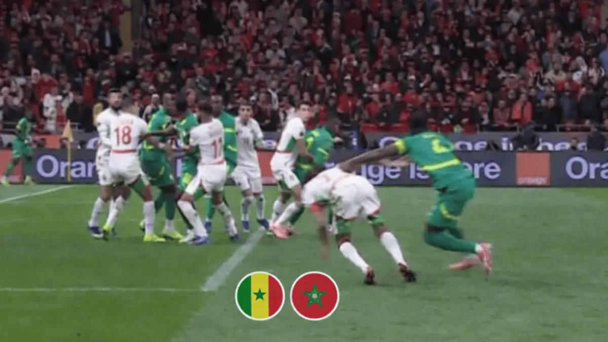 Senegal's disallowed goal against Bounou: what do refereeing experts ...