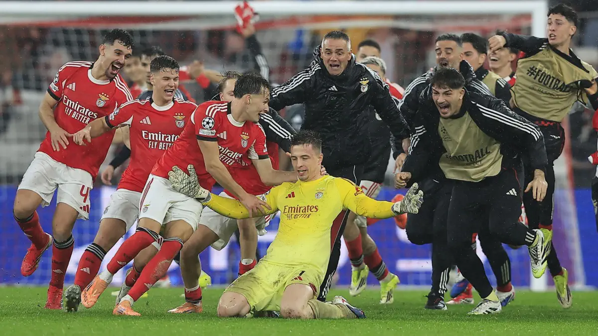 三上悠亜 巨乳アイドルがファンの自宅でSEXしちゃう夢の企画！