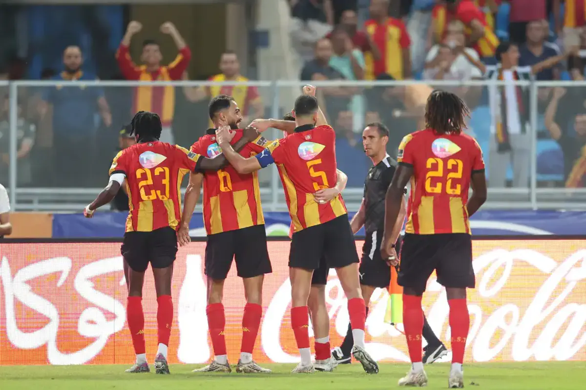  Tunis