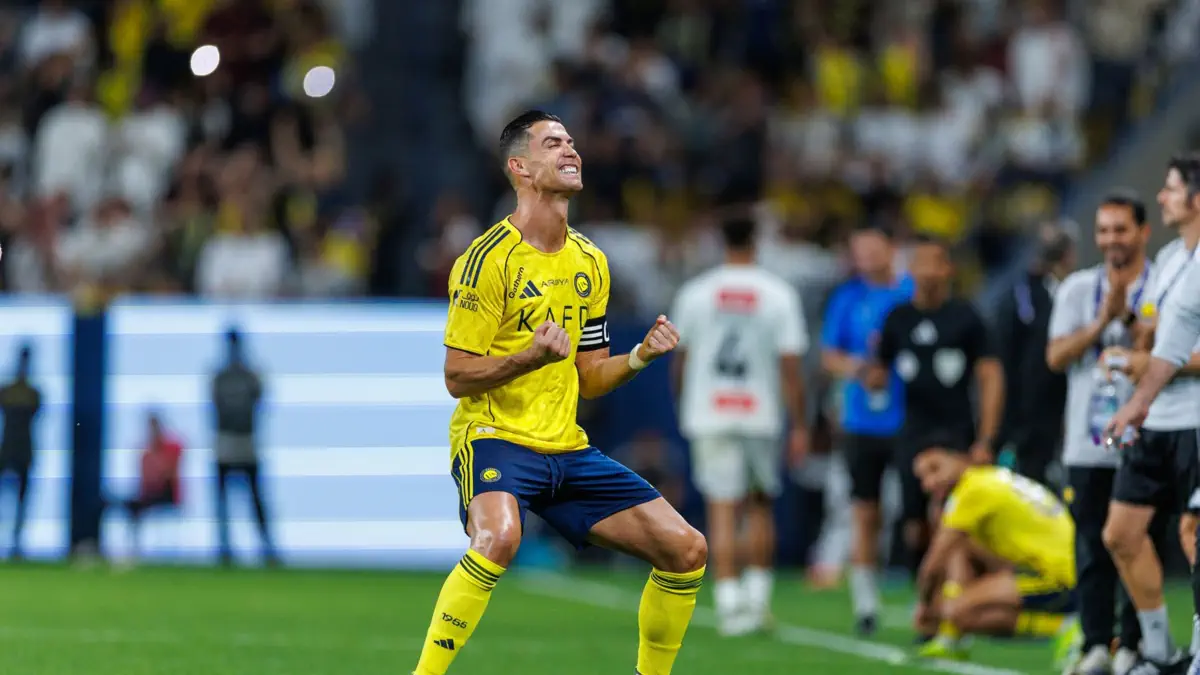 Ronaldo mencetak gol untuk Al-Nassr melawan Al-Wasl