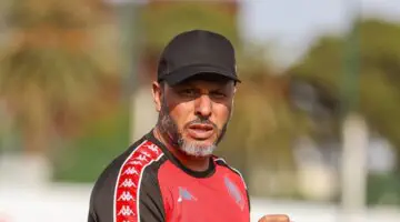 Wydad Casablanca : Mohammed Benchrifa nommé entraîneur principal.