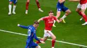 La chute de Chelsea se poursuit — Forest s’impose avec brio à Stamford Bridge
