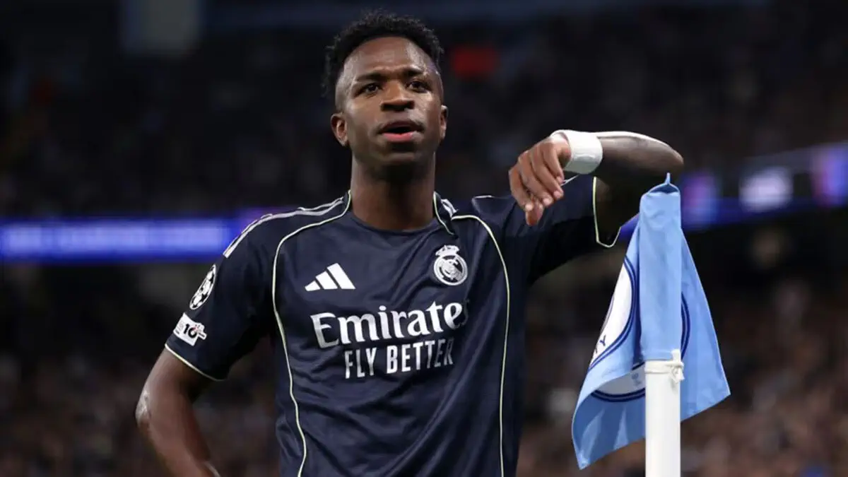 Real Madrid on alert… Vinícius contract chaos hands Guardiola a