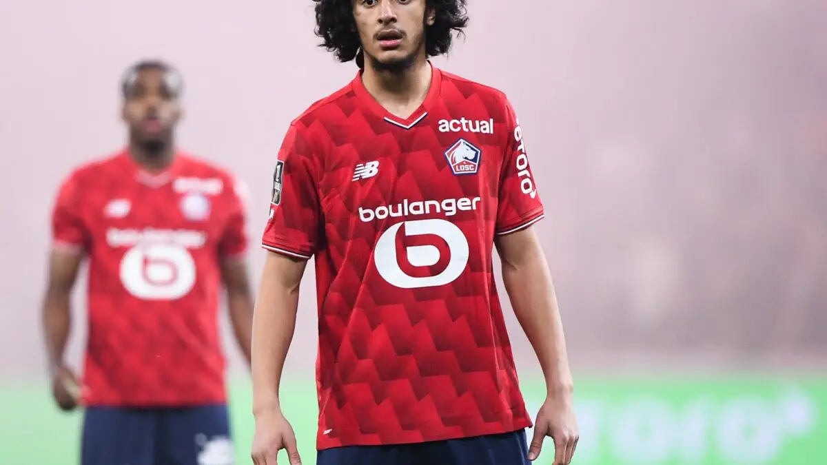 المغرب: أيوب بوعادي يختار اللعب مع أسود الأطلس